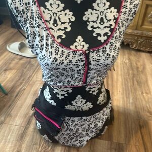 Nike woman bikini in size large